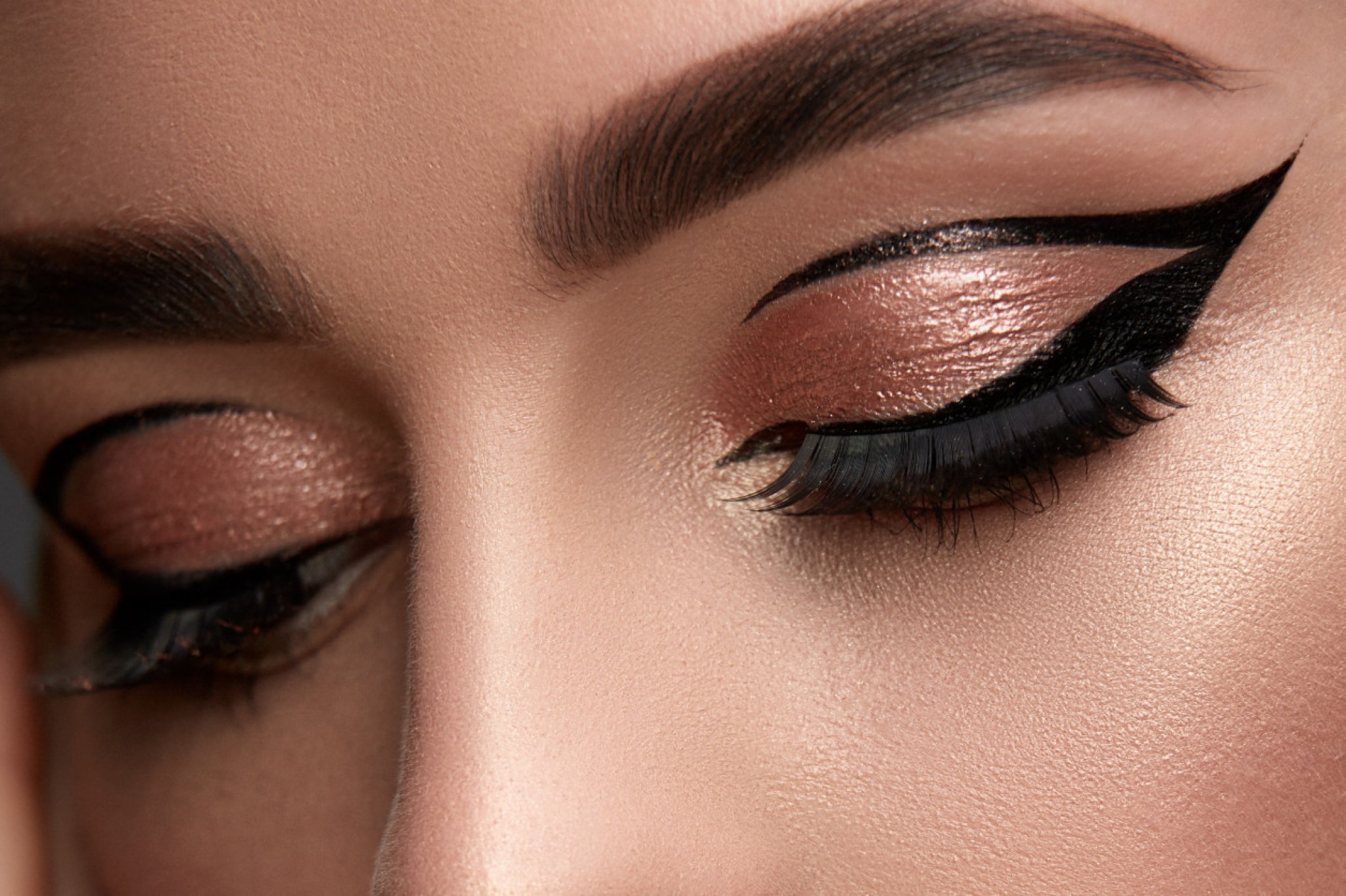 Blackest and most longlasting eyeliners to give you the perfect cat eye