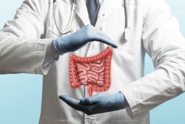 What is leaky gut syndrome and what are its symptoms?